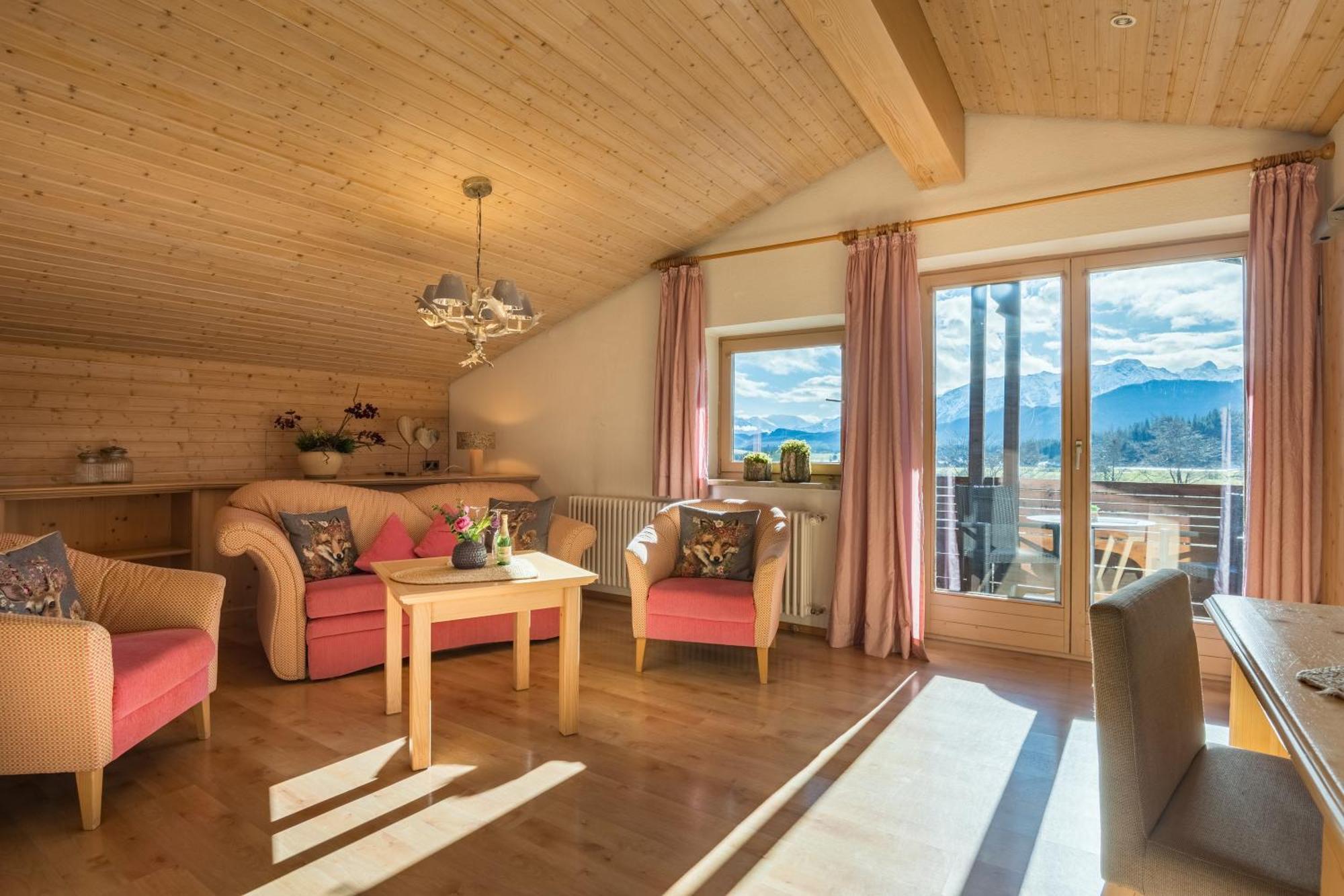 Landhotel Gockelwirt ไอเซนแบร์ก ภายนอก รูปภาพ