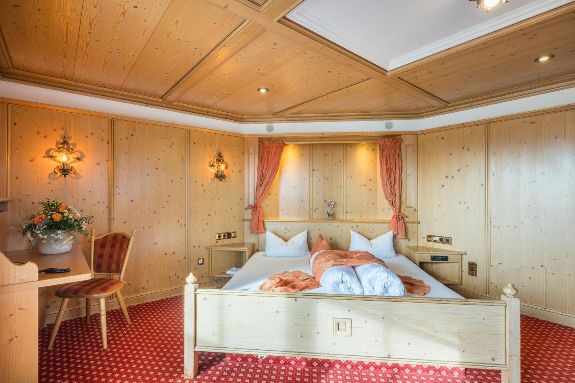 Landhotel Gockelwirt ไอเซนแบร์ก ภายนอก รูปภาพ