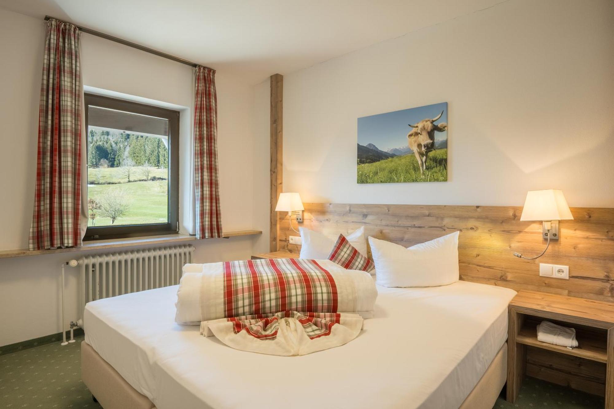 Landhotel Gockelwirt ไอเซนแบร์ก ภายนอก รูปภาพ