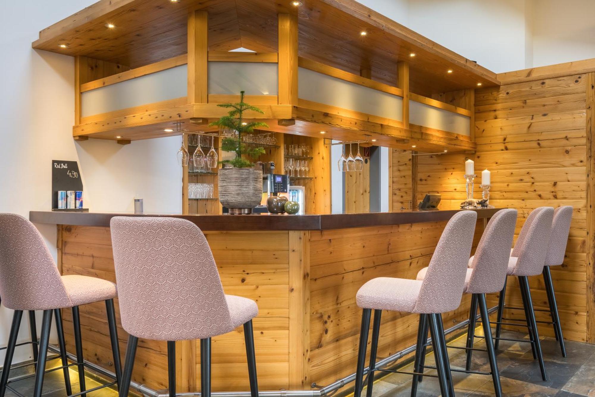 Landhotel Gockelwirt ไอเซนแบร์ก ภายนอก รูปภาพ