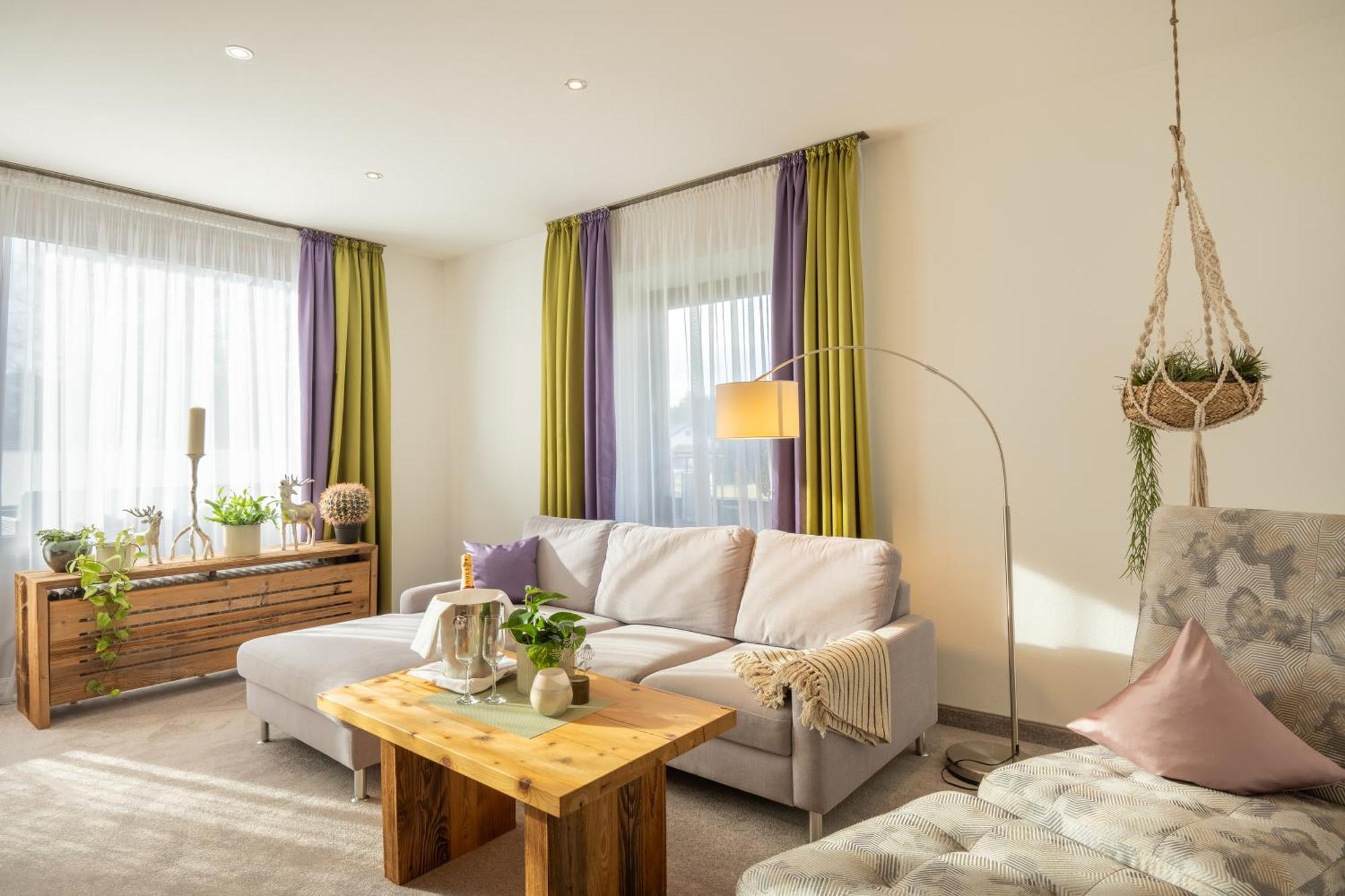 Landhotel Gockelwirt ไอเซนแบร์ก ภายนอก รูปภาพ